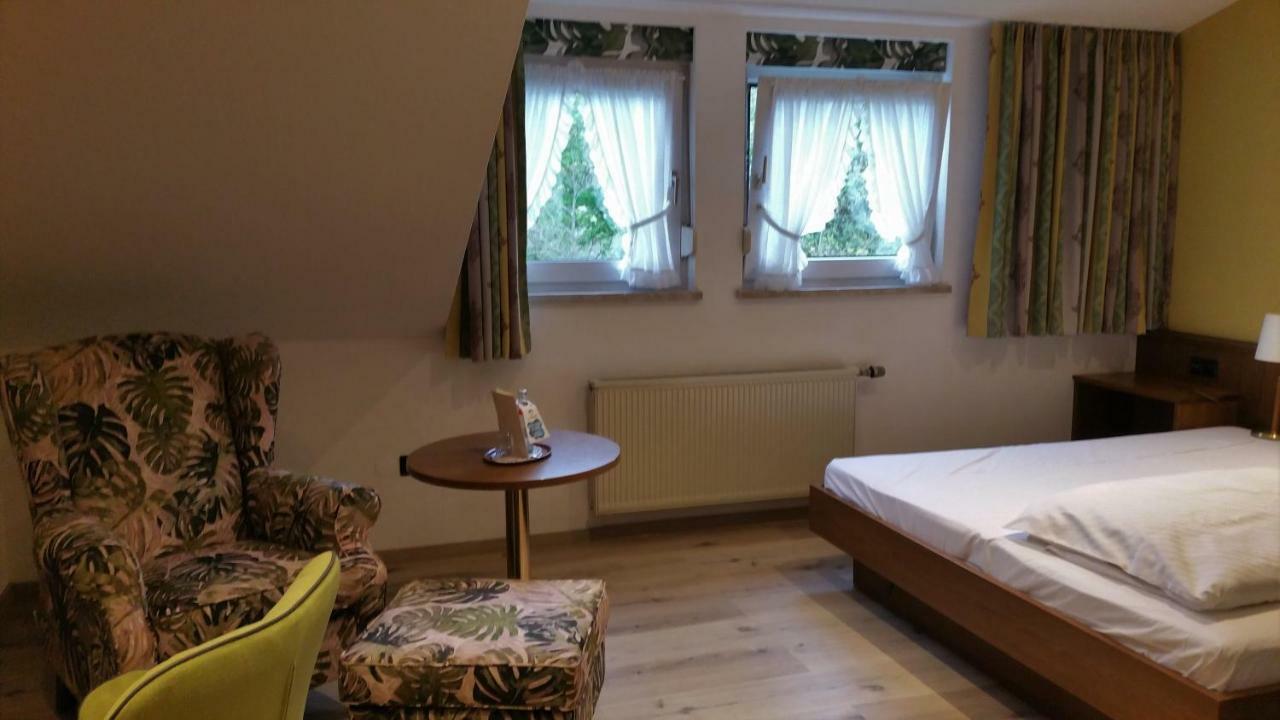 Land-Gut Hotel Zur Bruecke Garni Drolshagen Exterior photo